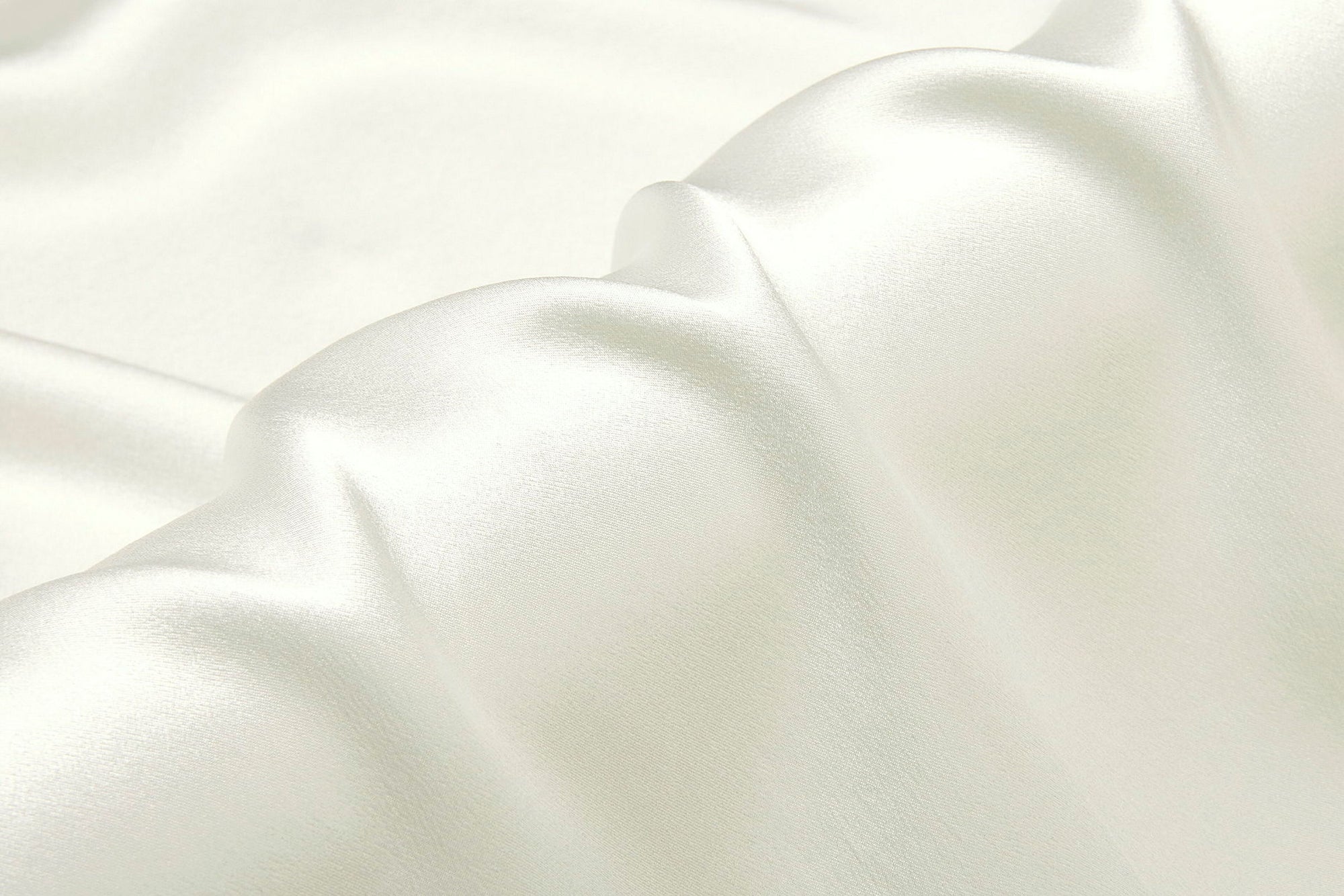 Vindstilla Duvet Cover in Mulberry silk